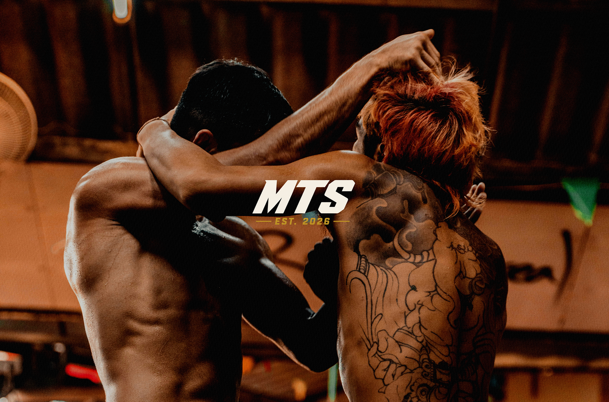 The Missing Half of Muay Thai: Why So Many Fighters Don't Know How to Clinch